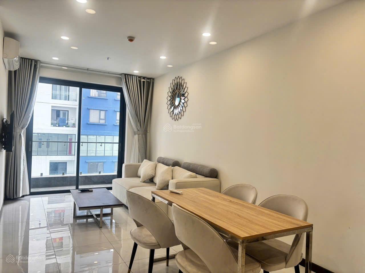 Bán căn hộ 2PN - 80m2 tại C - SkyView, giá chỉ 2 tỷ 150 triệu - Full nội thất như hình