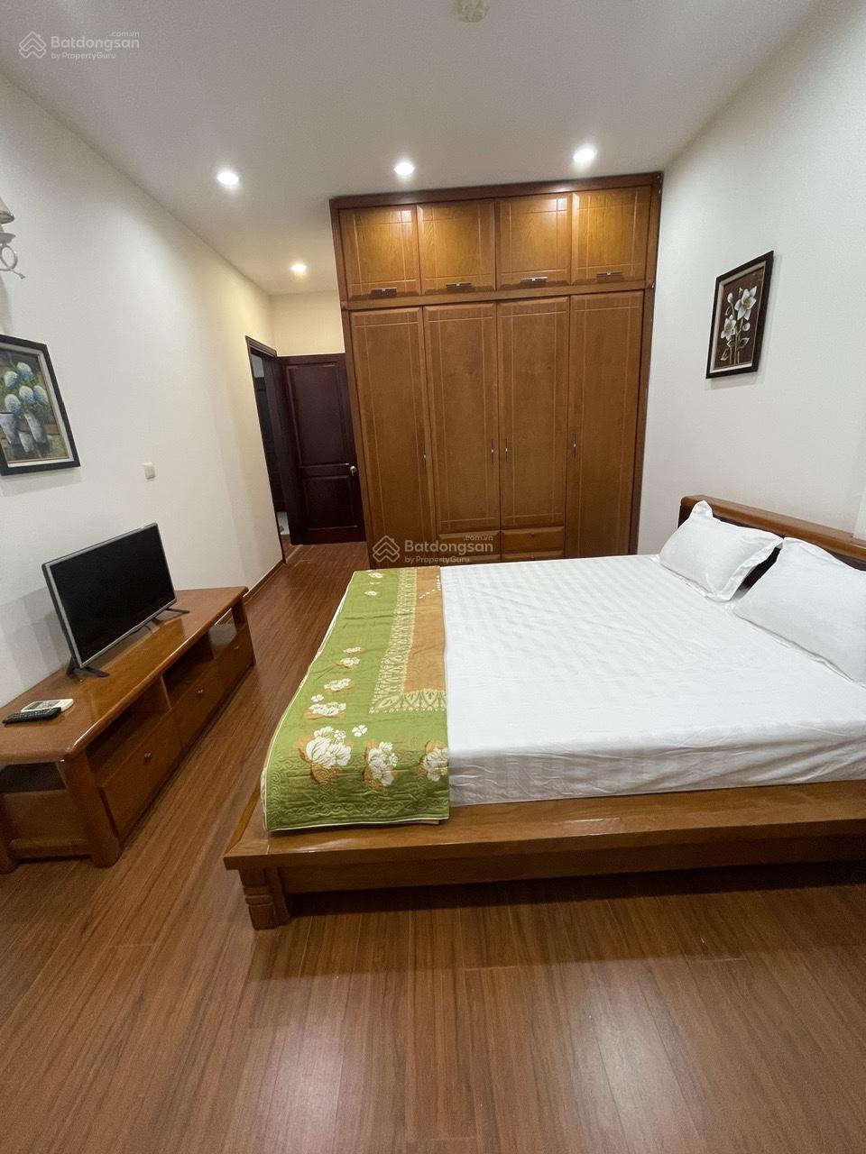 Cho thuê căn hộ 17T - Vinaconex 3, Cương Kiên 2 phòng ngủ căn góc thiếu đồ điện tử chỉ 12 triệu