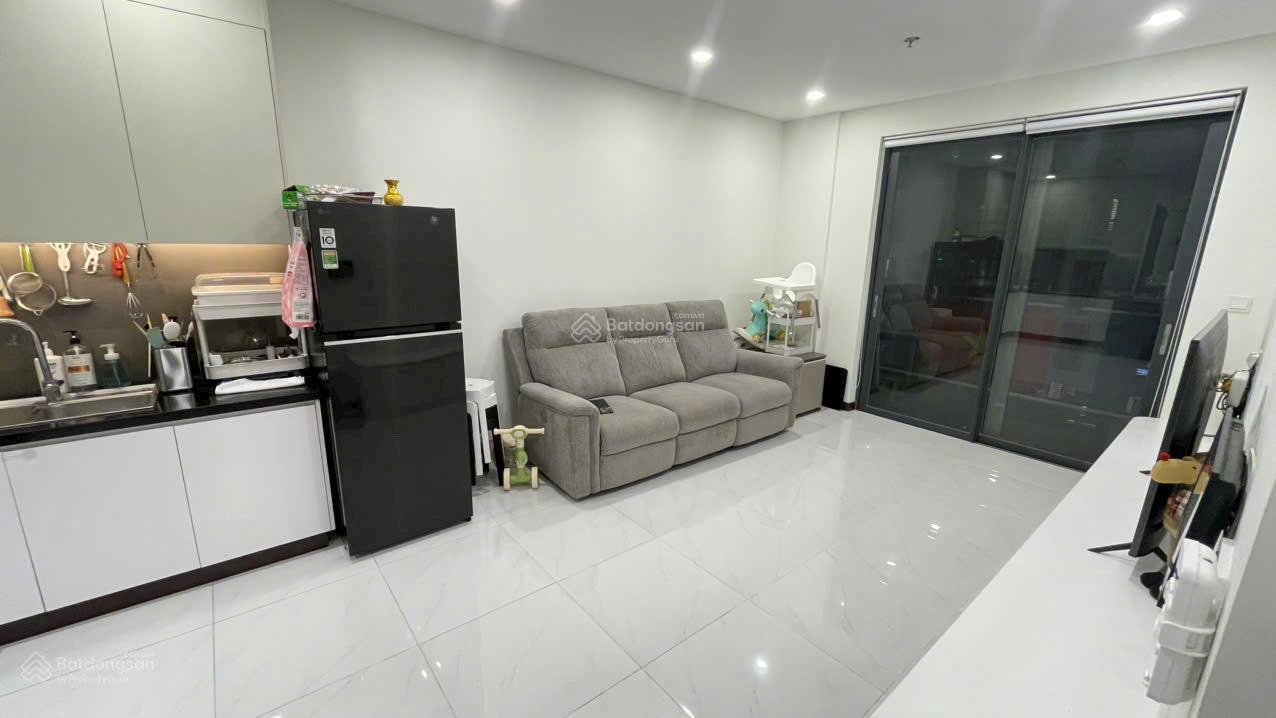 Bán gấp căn hộ 3 Phòng ngủ dt 102m2 C-SkyView, Chánh Nghĩa, Thủ Dầu Một chỉ 2.9 tỷ - Sổ sẵn!