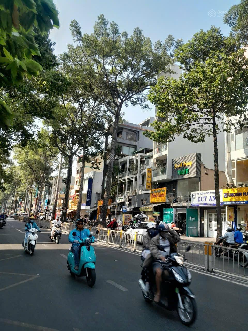 Nhà bán hẻm Nguyễn Tri Phương gần Đại Học Kinh Tế. DT: 6.3x8m, 5 tầng chỉ nhỉnh 10 tỷ