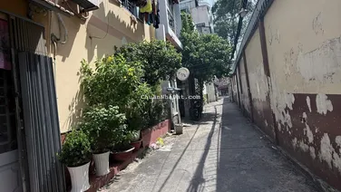 Nhà bán hẻm Nguyễn Tri Phương gần Đại Học Kinh Tế. DT: 6.3x8m, 5 tầng chỉ nhỉnh 10 tỷ