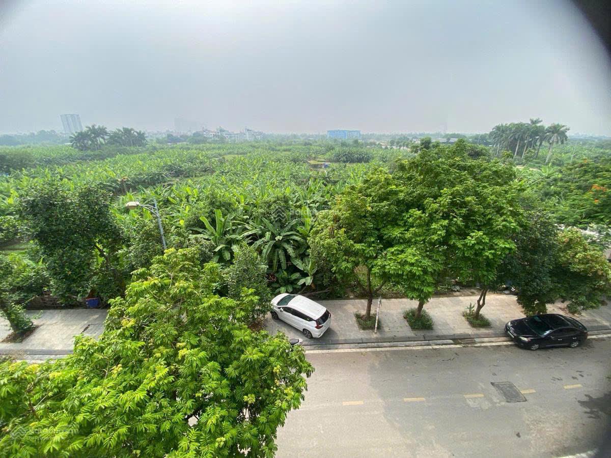 Bán Nhà TĐC Thanh Am View Hồ  70m²  4 Tầng  Giá 18.8 Tỷ  Gần Chợ, Trường Học