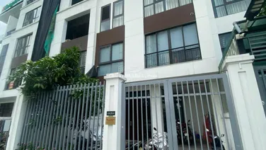 Cho thuê nhà KĐT Hoàng Thành Mỗ Lao - Nguyễn Văn Lộc. DT 120m2, 5 tầng, thang máy. Giá 48tr
