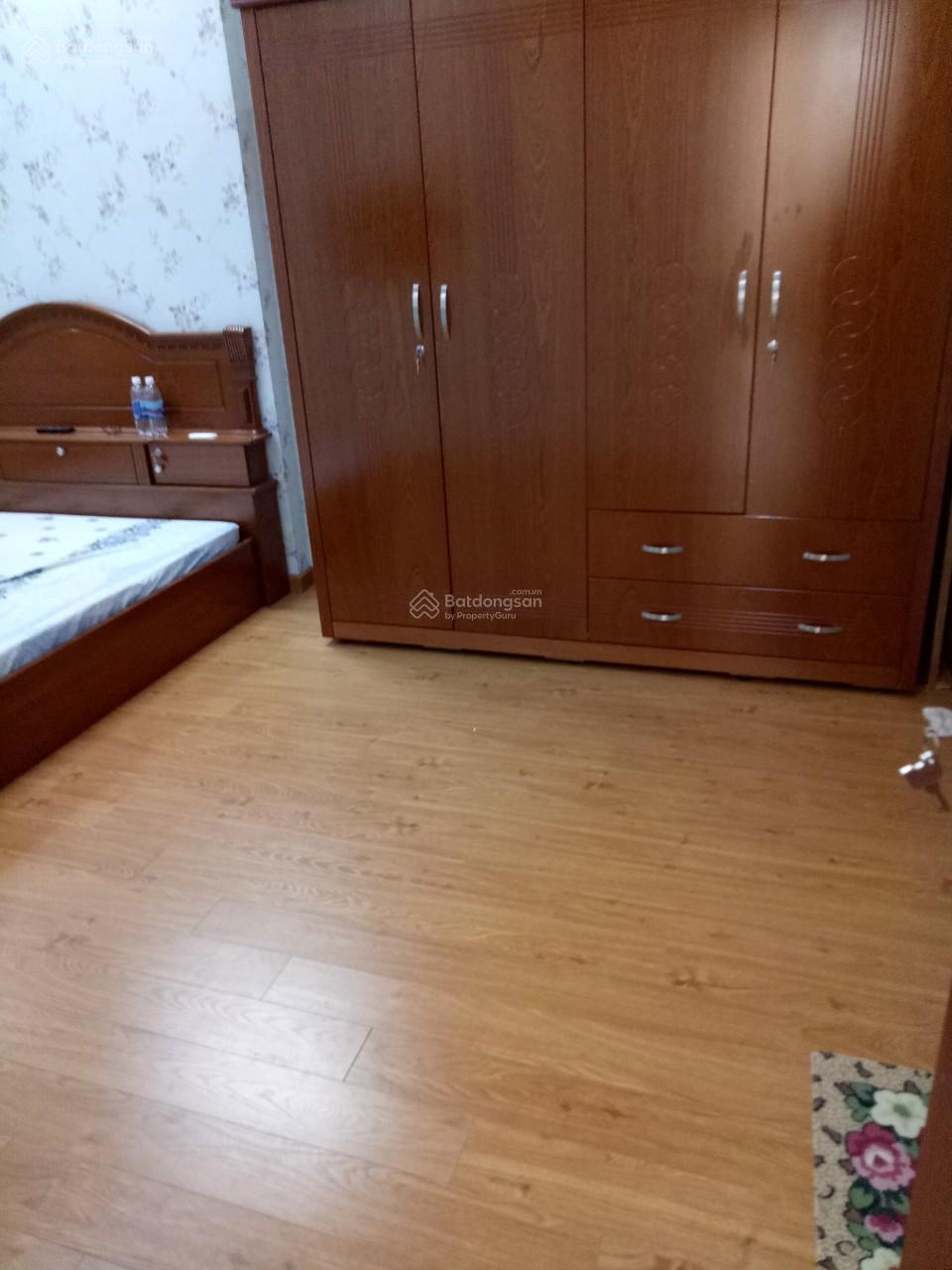 Tôi bán căn góc CC Central Plaza Q.TB. DT 60m2 2p 2WC, SH. Giá bán 3,8 tỷ. LH 0775 128 ***