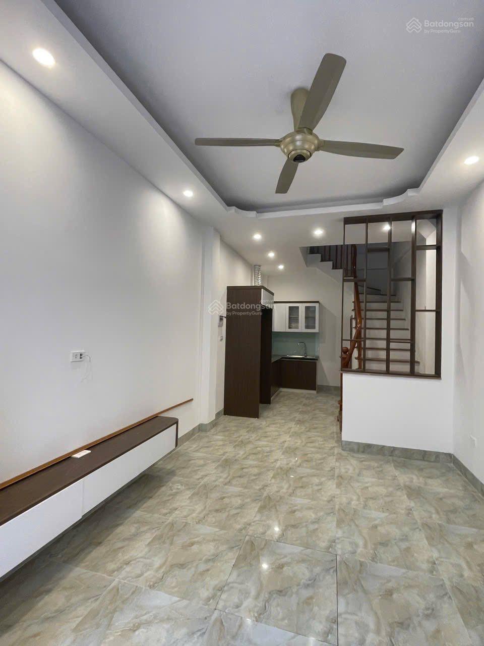 Nhà đẹp 5 tầng, 45 m2, nhỉnh 5 tỷ, Mậu Lương, Kiến Hưng, Hà Đông. Full nội thất