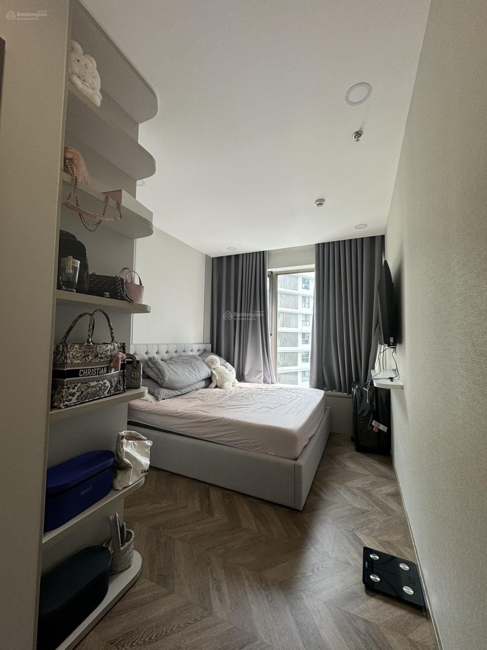 Bán căn hộ đẹp Midtown Phú Mỹ Hưng, 7.8 tỷ, 81m2, 2PN, 2WC, Quận 7, view thoáng mát
