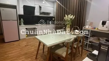 Chính chủ gửi bán căn góc 3pn tầng cao view thoáng tại HTT 89 Phùng Hưng, lh 0878 800 ***