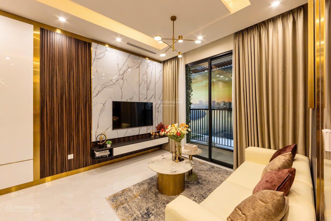 Sở hữu căn hộ cao cấp 2PN 2WC giá mềm ngay tại mặt tiền đường Quốc Lộ 13, phường Bình Hòa, TP. HCM