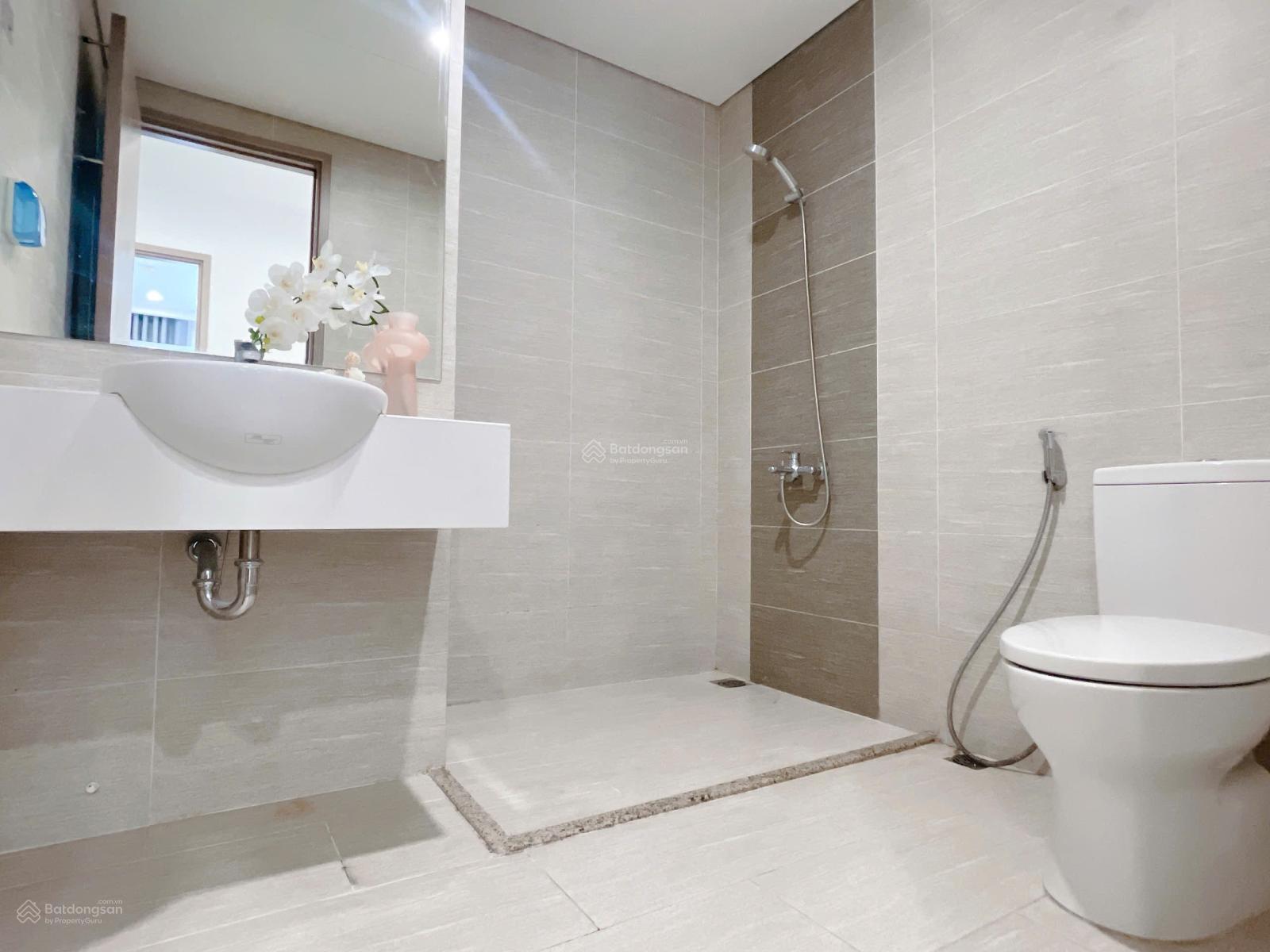 Chính chủ cần bán căn hộ tòa CT11 Kim Văn kim lũ DT 45m 1 ngủ 1wc Full NT mới 0989 996 ***