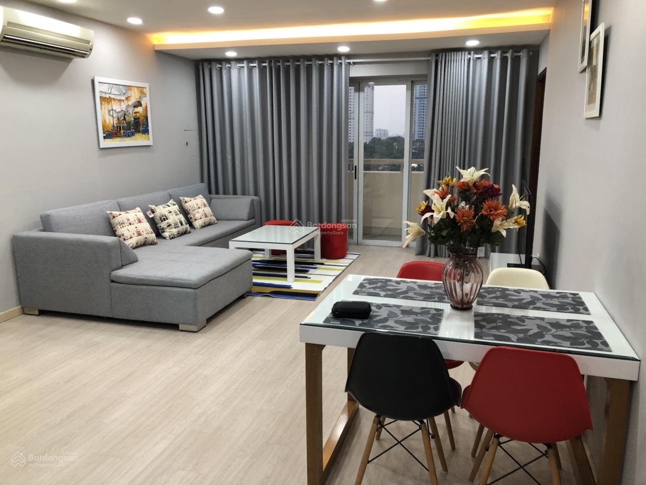 Cho thuê gấp căn hộ Hùng Vương Plaza 3PN 3WC đầy đủ nội thất giá 20 triệu/thang