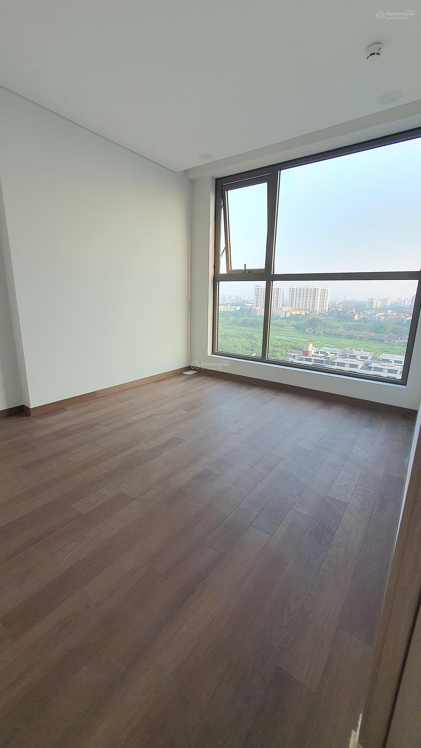 Căn 77.5m2 ( 2PN +2VS), ban công Đông Nam, View Hồ Điều Hoà , tầng trung giá 5.5x tỷ bao phí