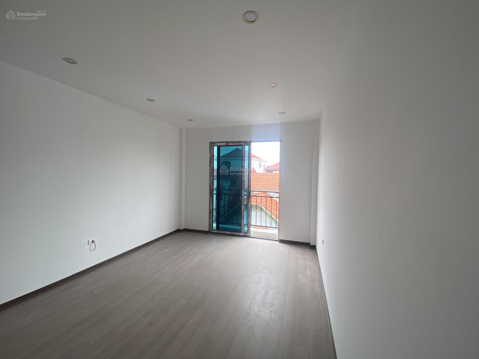 Bán nhà riêng 33m2, 5,3 tỷ tại Thượng Cát, Bắc Từ Liêm, Hà Nội Bán nhà riêng 33m2, 5,3 tỷ tại Thượng Cát, Bắc Từ Liêm, Hà Nội