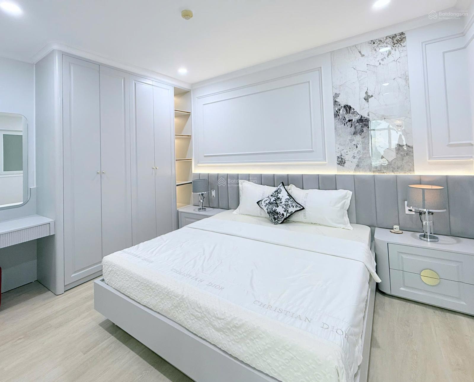Bán căn hộ view biển Mường Thanh 60 Trần Phú. Nội thất xịn xò. Giá bán: 2,9tỷ. LH: 0901 925 *** Ánh