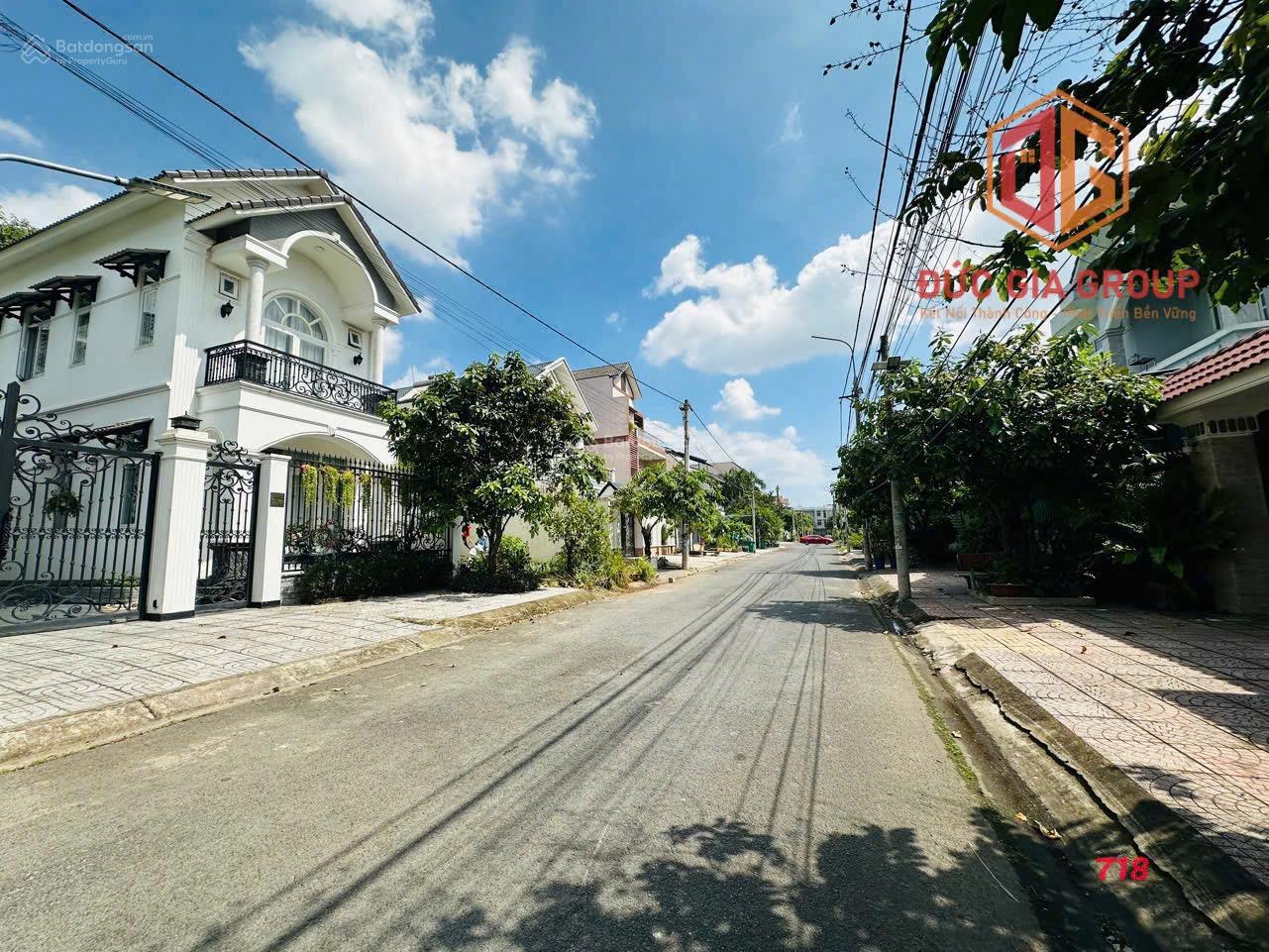 Biệt thự đẹp KDC Tân Phong 400m2 giá 22 tỷ tại Biên Hoà Đồng Nai