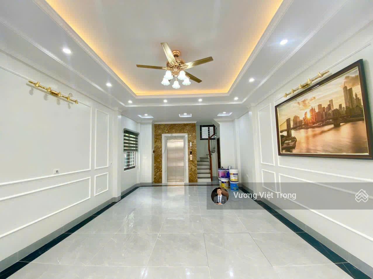 Nhà Mới Cực Đẹp Phố Hào Nam.Cát Linh.Đống Đa.DT 36M Xây 6 Tầng Thang Máy,Gần Ô Tô.giá 9,48 tỷ