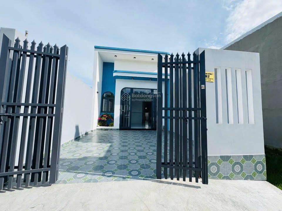 Ngộp bank nên chủ nhà cần bán gấp căn villa cấp 4, 2 mặt tiền
