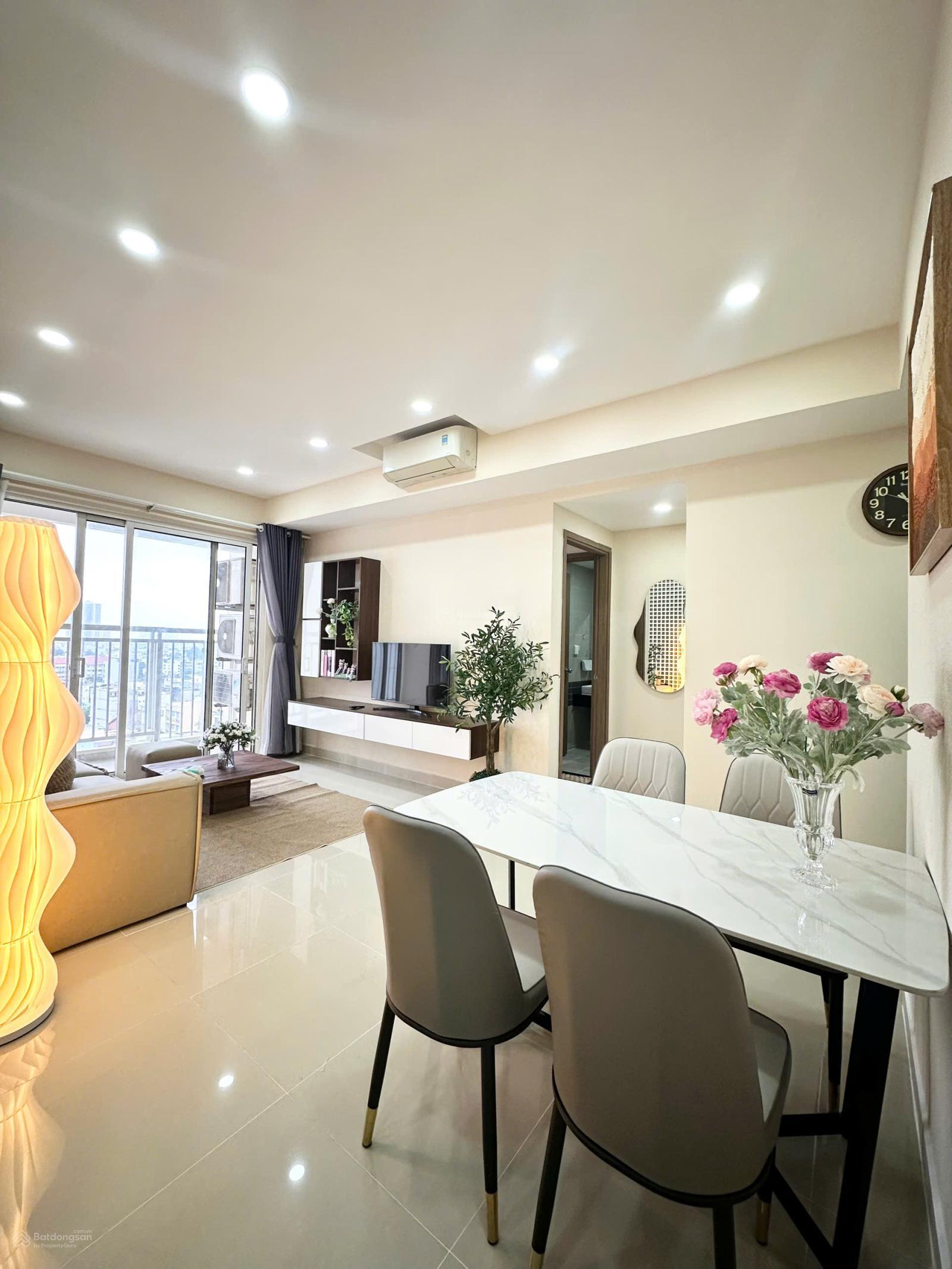 NÓNGGG!!! Cho thuê căn hộ tại Bàu Cát II, 75m2, 2PN, 2WC, giá siêu hời chỉ 8 triệu