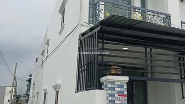 BÁN NHÀ 1 LẦU KHU DÂN CƯ GẦN CHỢ BÌNH CHÁNH GIÁ 1,65 TỶ