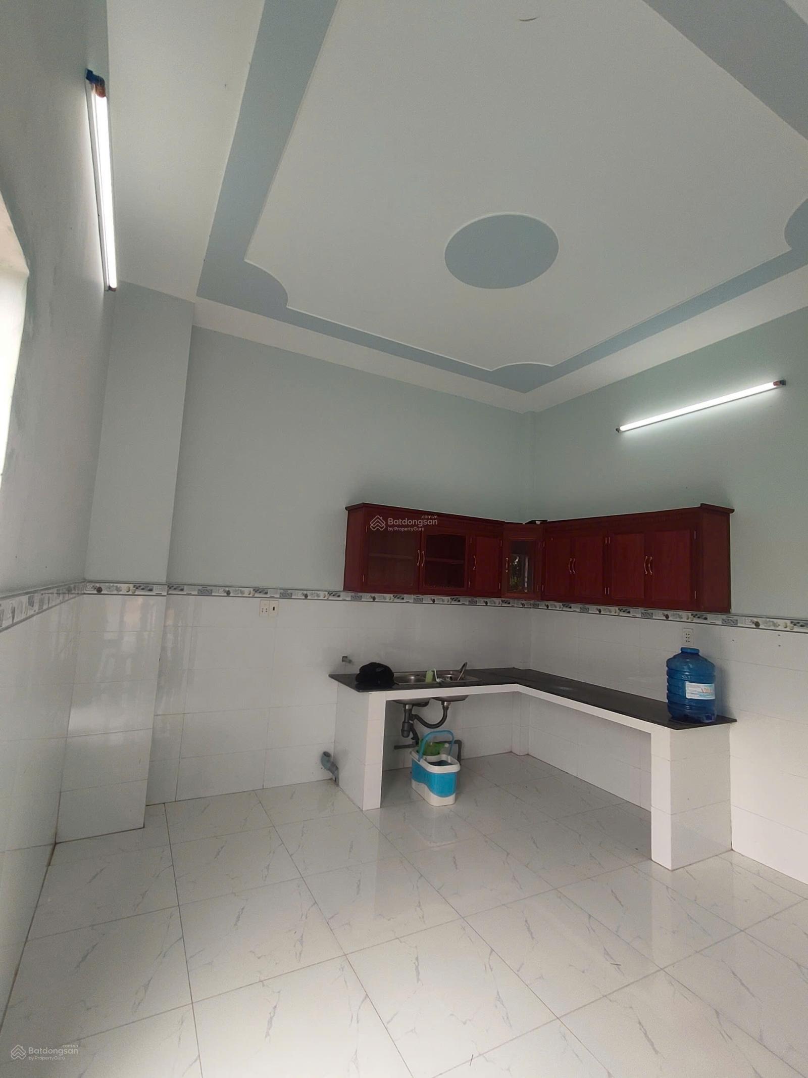 BÁN NHÀ 1 LẦU KHU DÂN CƯ GẦN CHỢ BÌNH CHÁNH GIÁ 1,65 TỶ