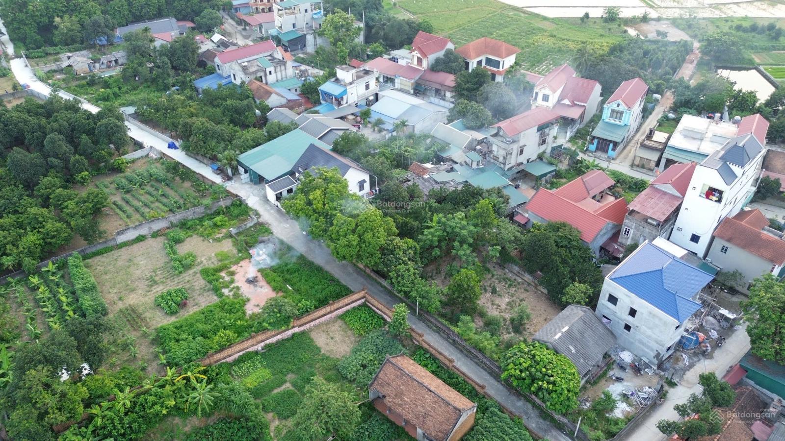 Bán đất 1346m2 300m2 thổ cư sát hồ, 7 triệu/m2 tại Xã Xuân Mai, Chương Mỹ, Hà Nội
