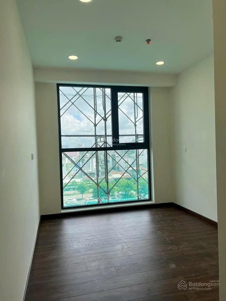 Em sang nhượng! DT: 68,77m2, 2PN/2WC - 3.5 tỷ (giá 100% bao phí sang tên, view Võ Văn Kiệt) Em sang nhượng! DT: 68,77m2, 2PN/2WC - 3.5 tỷ (giá 100% bao phí sang tên, view Võ Văn Kiệt)