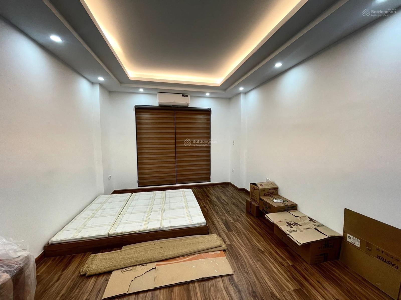 Nhà 5 tầng mới đẹp - trung tâm Hai Bà Trưng - ngay sát các trường đại học - Bách Khoa- Kinh Tế