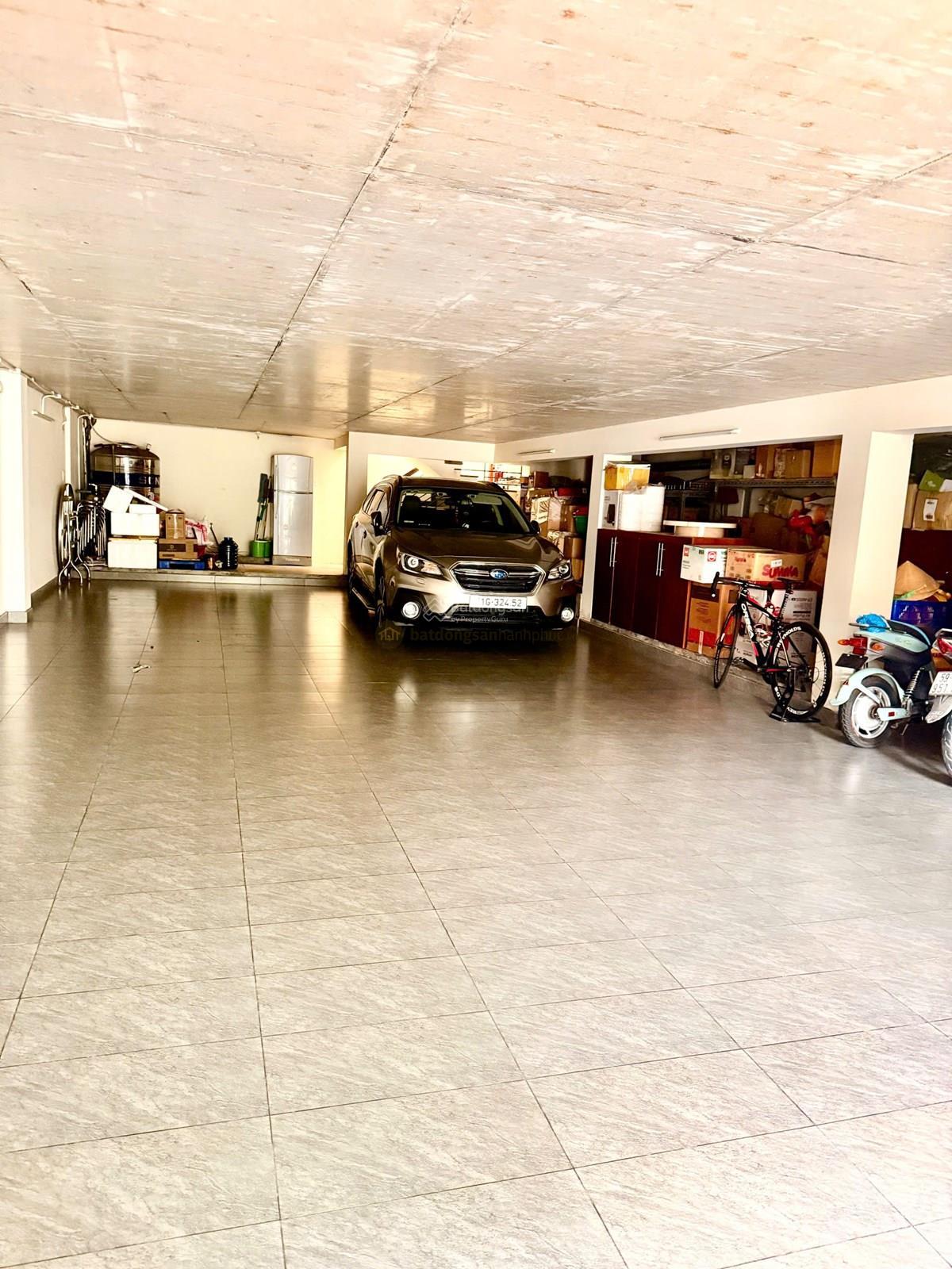 Bán nhà hầm 3 lầu ngay Trần Lựu An Phú An Khánh Quận 2, 8x20m, hoàn công giá 40 tỷ đường 12m