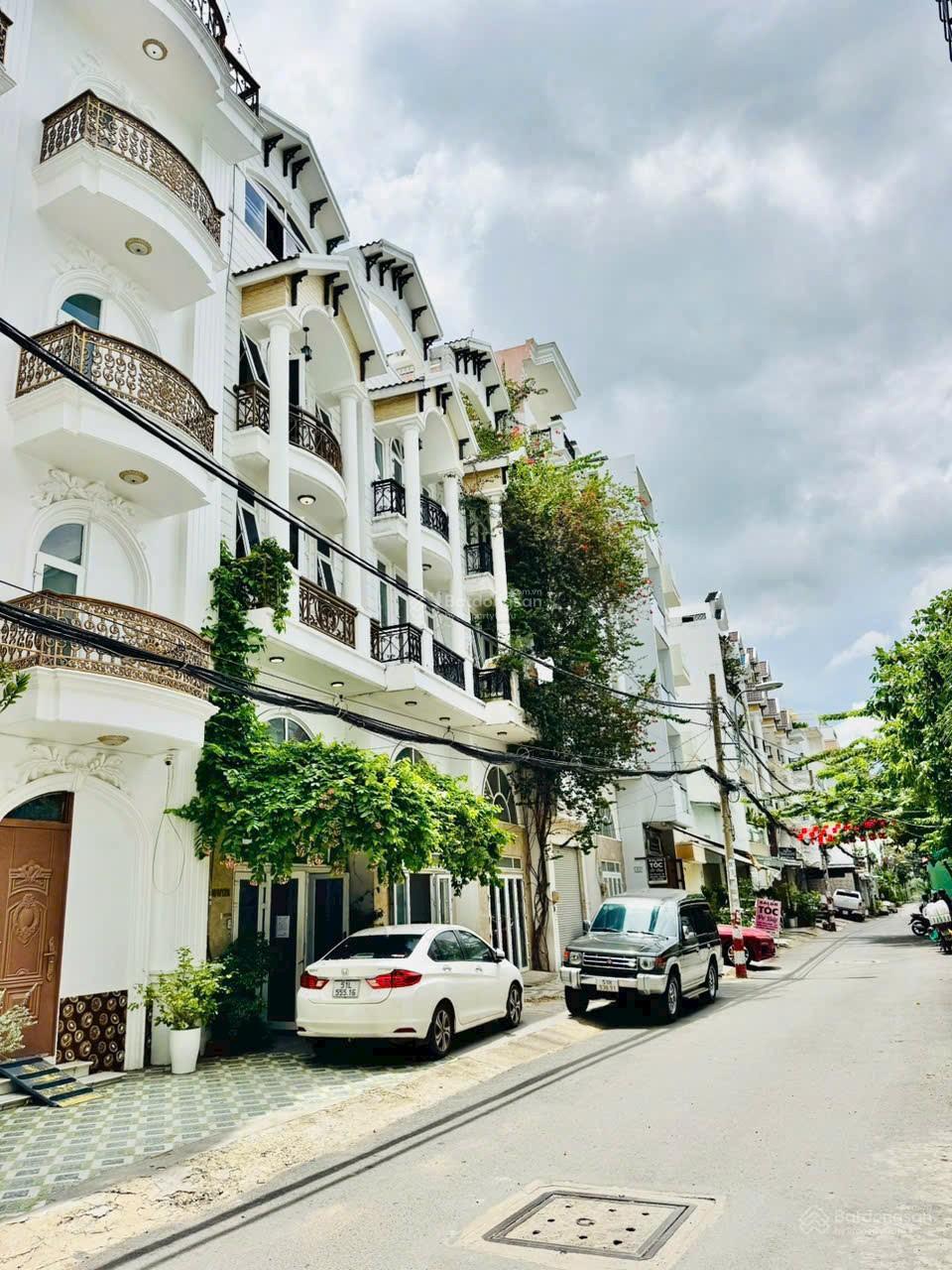 Bán Nhà 1/ HẺM XE HƠI Trần Bá Giao, P.5 _ 5m x 20m, 3 Tấm, ĐCT 20 Tr/ Tháng _ Giá: 9.9 Tỷ TL