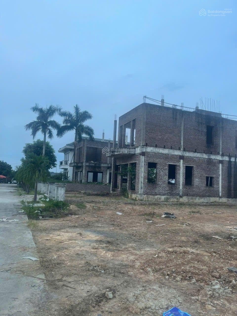 Sở hữu biệt thự gần khu nghỉ dưỡng với giá chỉ 1,x tỷ không mua hôm nay mai không còn!