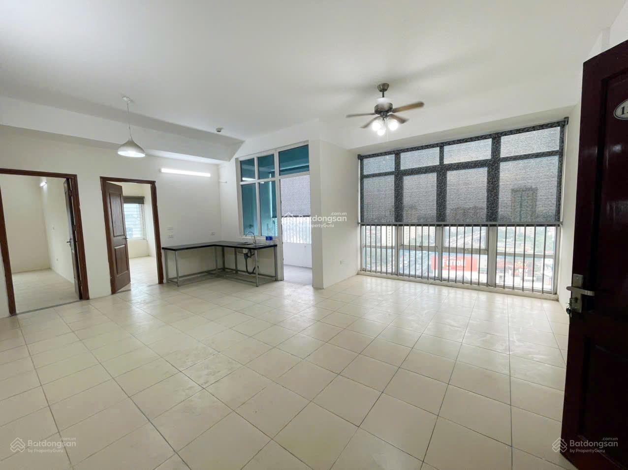 Cho thuê căn hộ tòa Báo Công An Nhân Dân - 110m2 - 3 phòng ngủ - Nghiêm Xuân Yêm - nhận nhà ở ngay