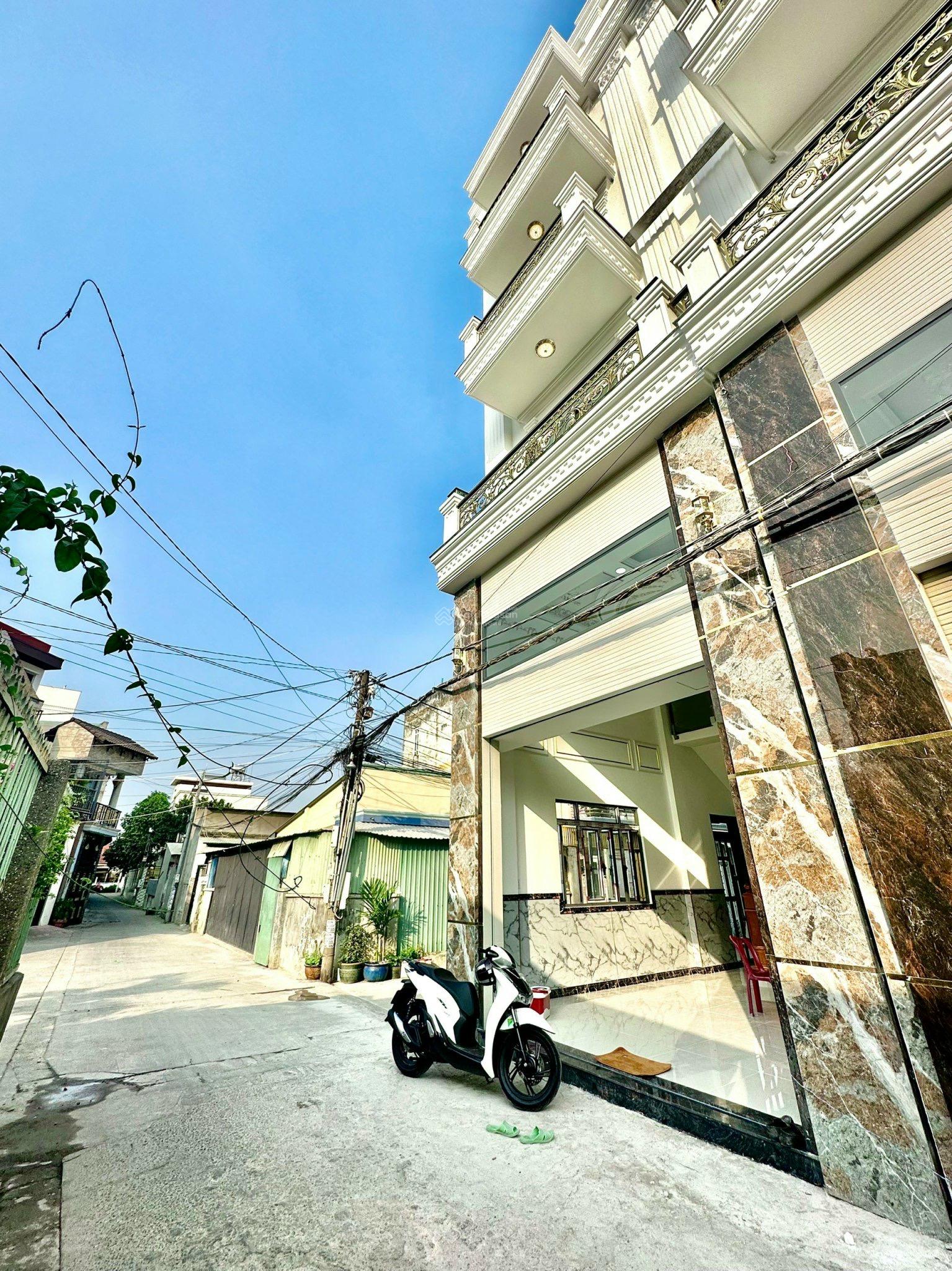 Bán nhà 3 tầng lầu mới đẹp tại phường Tam Hiệp Bán nhà 3 tầng lầu mới đẹp tại phường Tam Hiệp