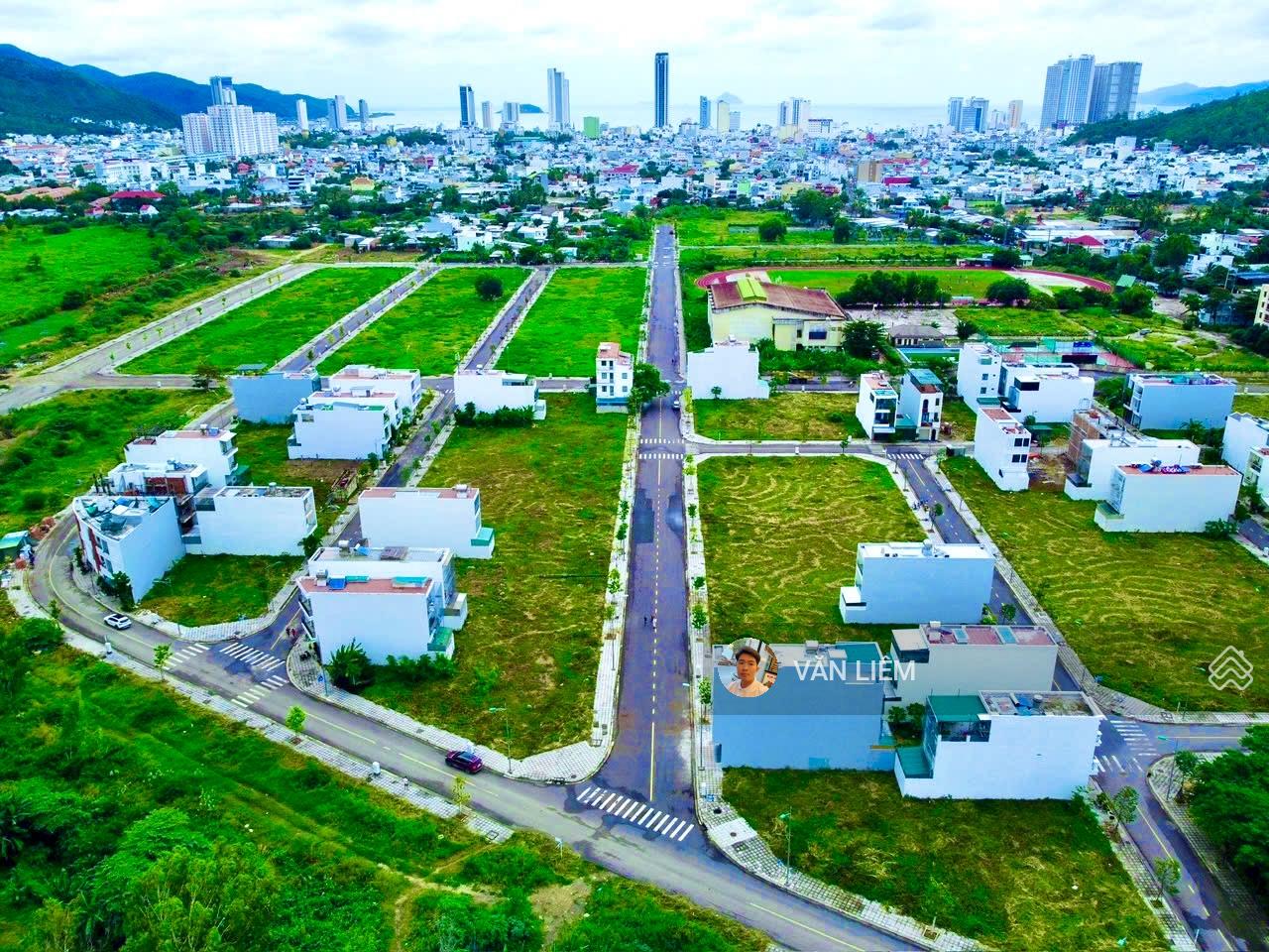 Bán đất nền dự án tại Khu đô thị Nam Vĩnh Hải, giá siêu hời 2,85 tỷ, 100m2