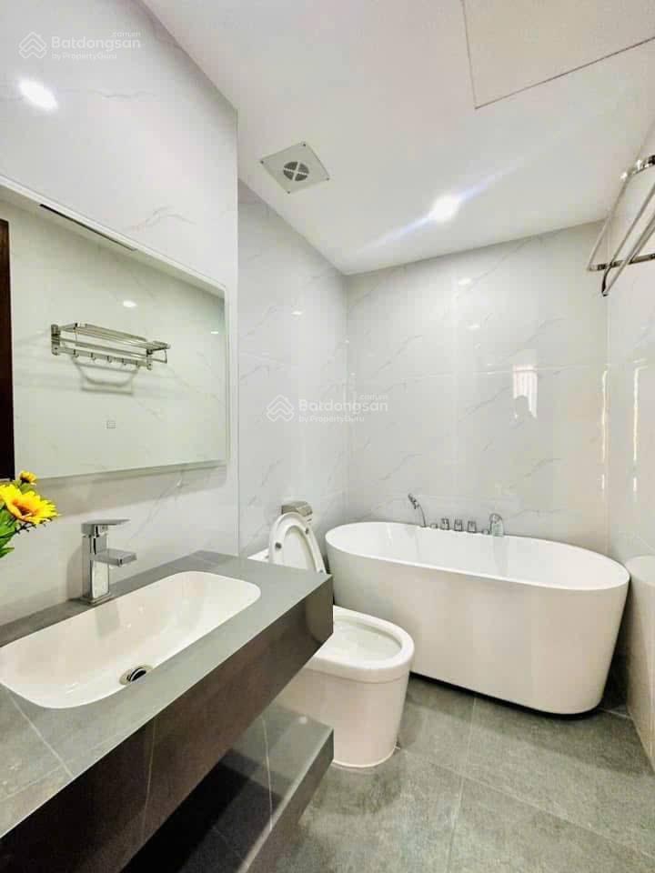 Siêu phẩm Vương Thừa Vũ - 7 tầng thang máy - gara 2 ô tô - full nội thất cao cấp - kinh doanh đỉnh Siêu phẩm Vương Thừa Vũ - 7 tầng thang máy - gara 2 ô tô - full nội thất cao cấp - kinh doanh đỉnh