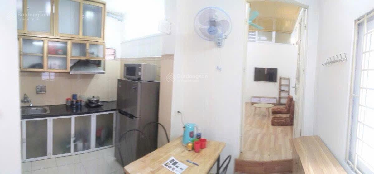 Bán gấp nhà Cầu Giấy 46m2, 3 mặt thoáng, gần phố, giá: 8.15 tỷ, LH: 0968 371 ***