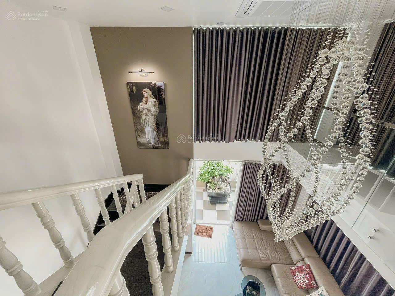 Bán căn hộ homyland 1 ngay mặt tiền Nguyễn duy trinh,diện tích 218m full đồ nội thất Lh 0915 698 *** Bán căn hộ homyland 1 ngay mặt tiền Nguyễn duy trinh,diện tích 218m full đồ nội thất Lh 0915 698 ***