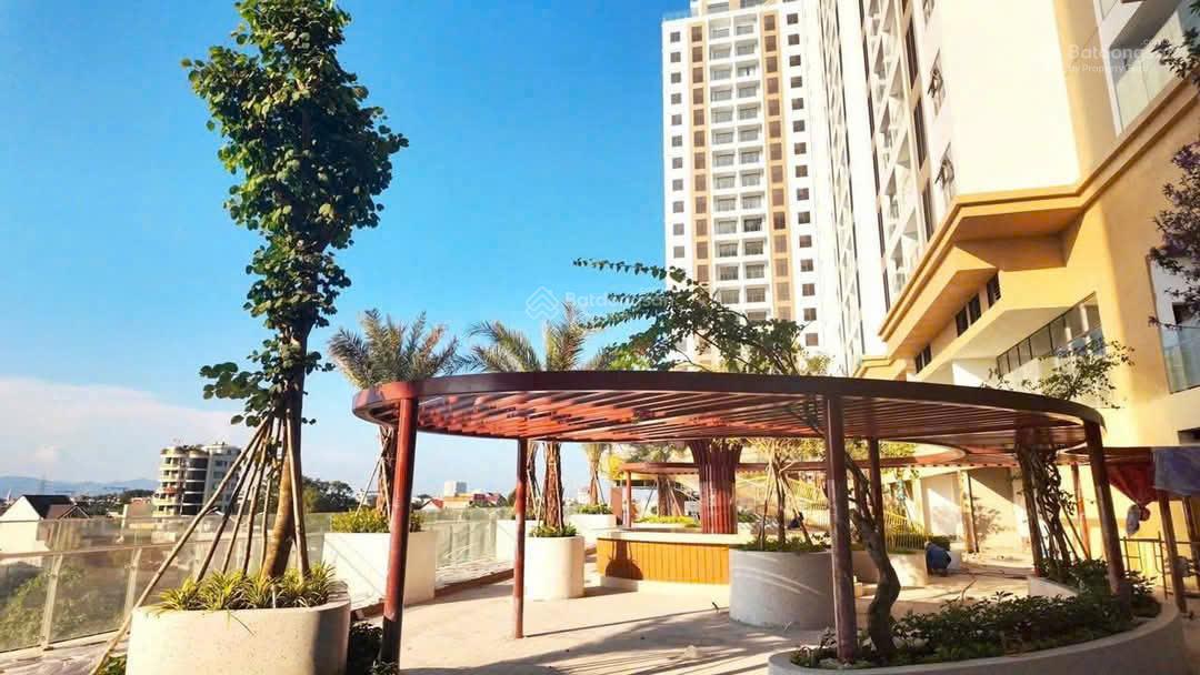 Căn góc 3 PN -2 WC - Vung Tau Centre Point - lầu cao - 102m2 - Giá 5,7 tỷ