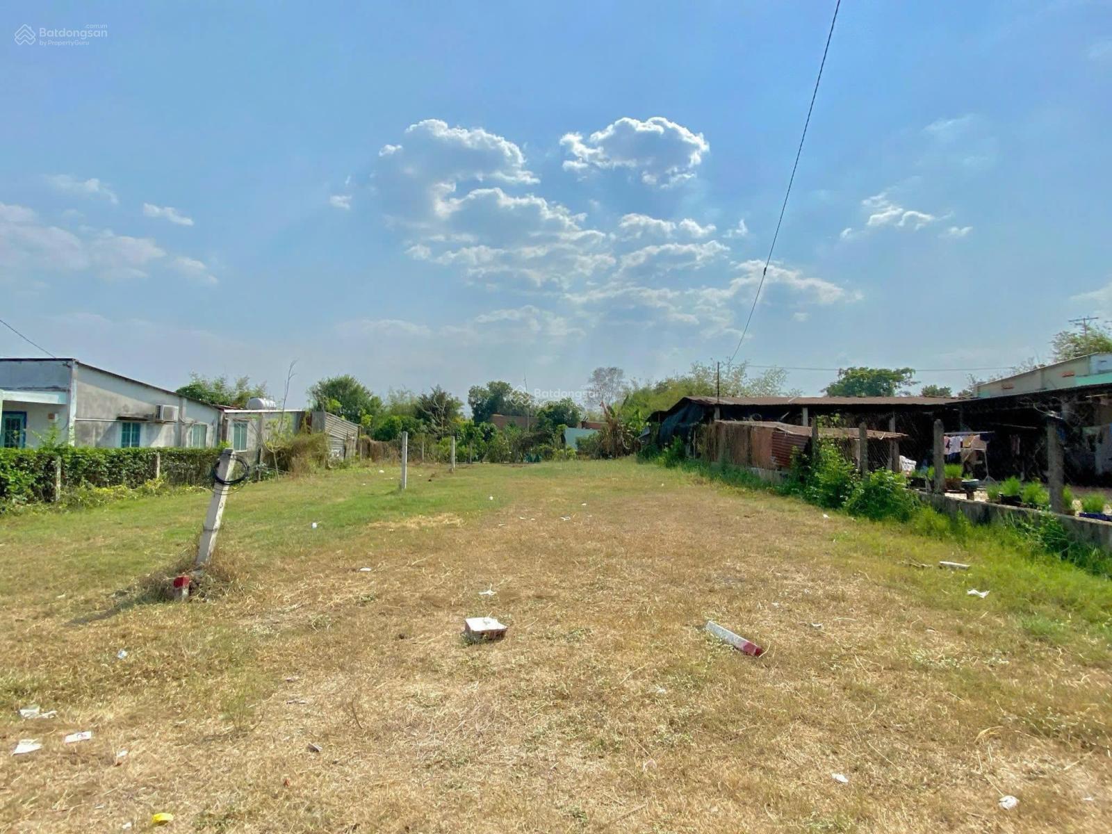 Lô đất vị trí đẹp giá tốt cho A/C chốt ngay! Sổ hồng riêng, công chứng trong ngày