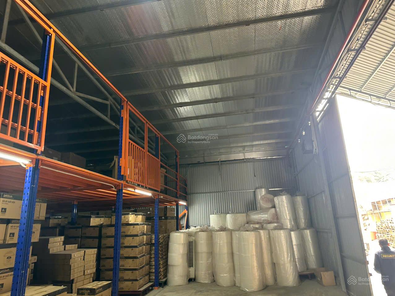 Chính chủ cho thuê kho 700m2-1000m2-2000m2-3500m2 kho xưởng tại Phú Diễn, Hà Nội, gần Mỹ Đình Chính chủ cho thuê kho 700m2-1000m2-2000m2-3500m2 kho xưởng tại Phú Diễn, Hà Nội, gần Mỹ Đình