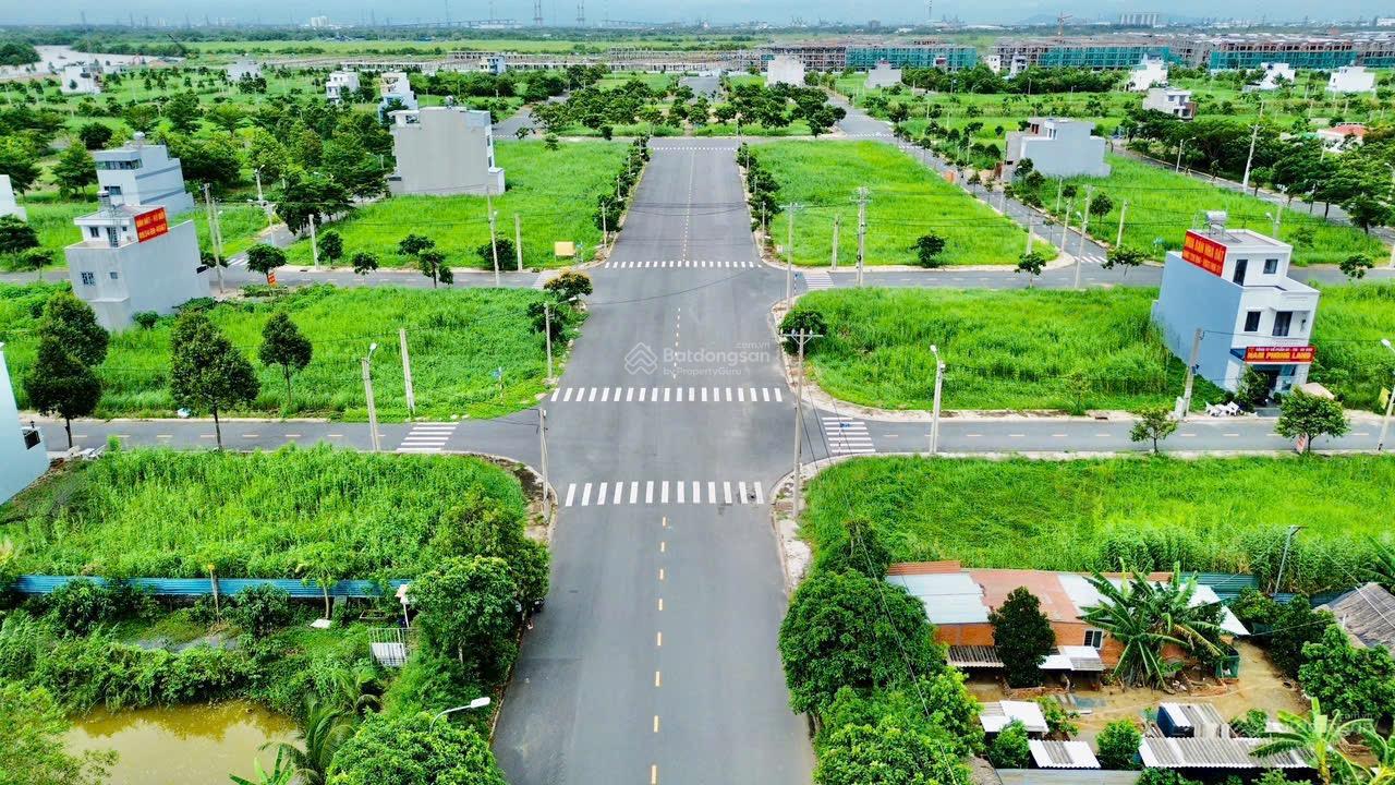 Dự án SGVL Long Hậu. Nền 80m2. Pháp lý sổ hồng riêng sẵn sàng công chứng ngay