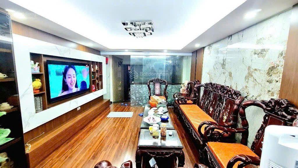 Bán gấp Nhà 6 tầng mặt phố tại Phúc Tân, Hoàn Kiếm, Hà Nội, 22,88 tỷ, 75m2