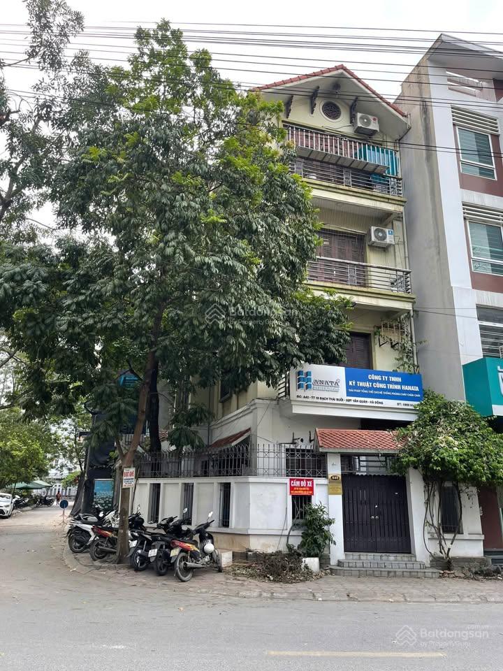 Siêu phẩm Ô Chợ Dừa, Tầng 1 = 120m2 thông sàn, Tầng 2-3-4 = 40m2, Mặt tiền 5m vỉa hè rộng Siêu phẩm Ô Chợ Dừa, Tầng 1 = 120m2 thông sàn, Tầng 2-3-4 = 40m2, Mặt tiền 5m vỉa hè rộng