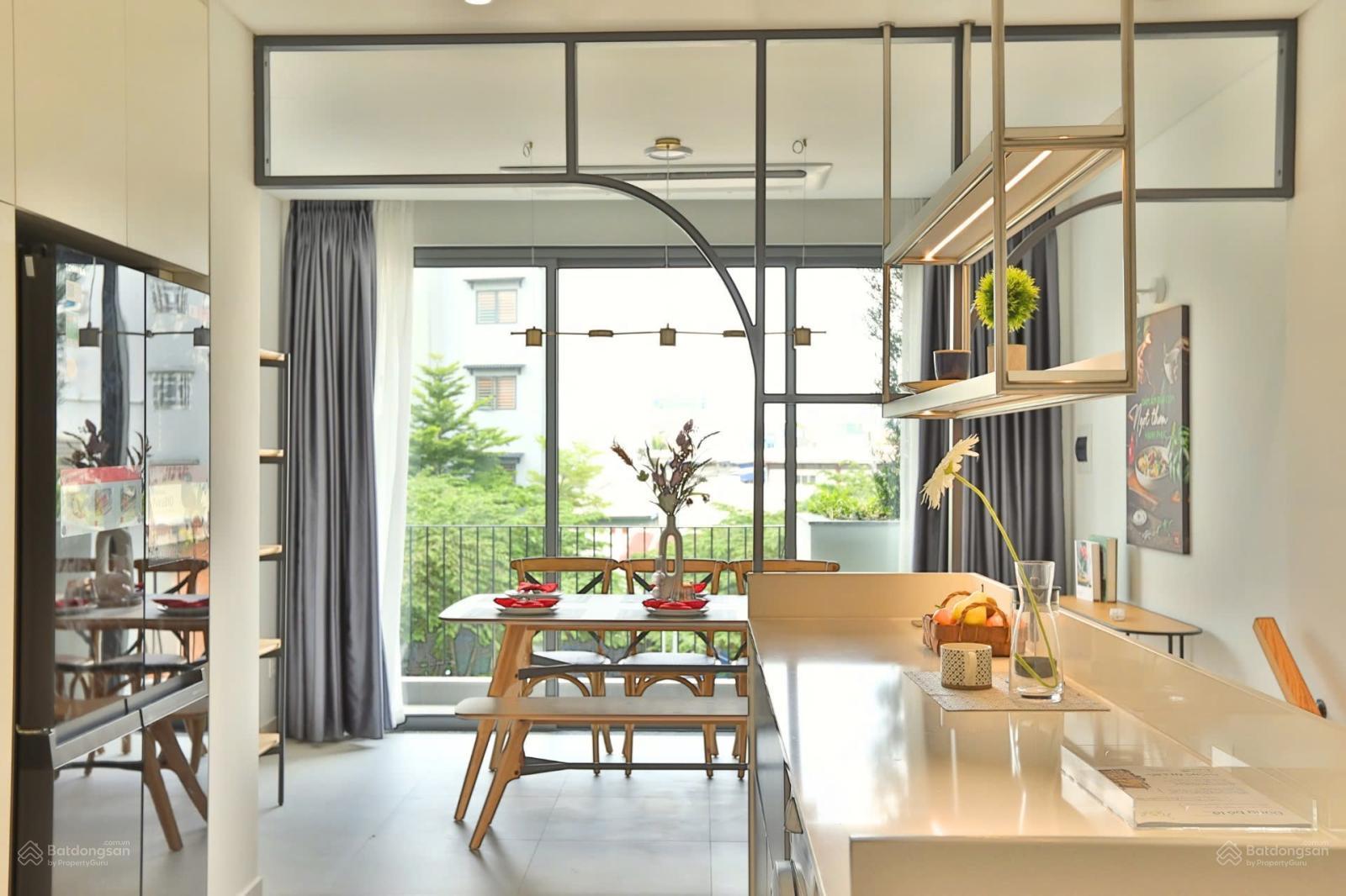 Nhà đẹp khu compound Quận 8 full tiện nghi, 4PN, thang máy, xe hơi đậu trong nhà giá chỉ 6.8 tỷ Nhà đẹp khu compound Quận 8 full tiện nghi, 4PN, thang máy, xe hơi đậu trong nhà giá chỉ 6.8 tỷ