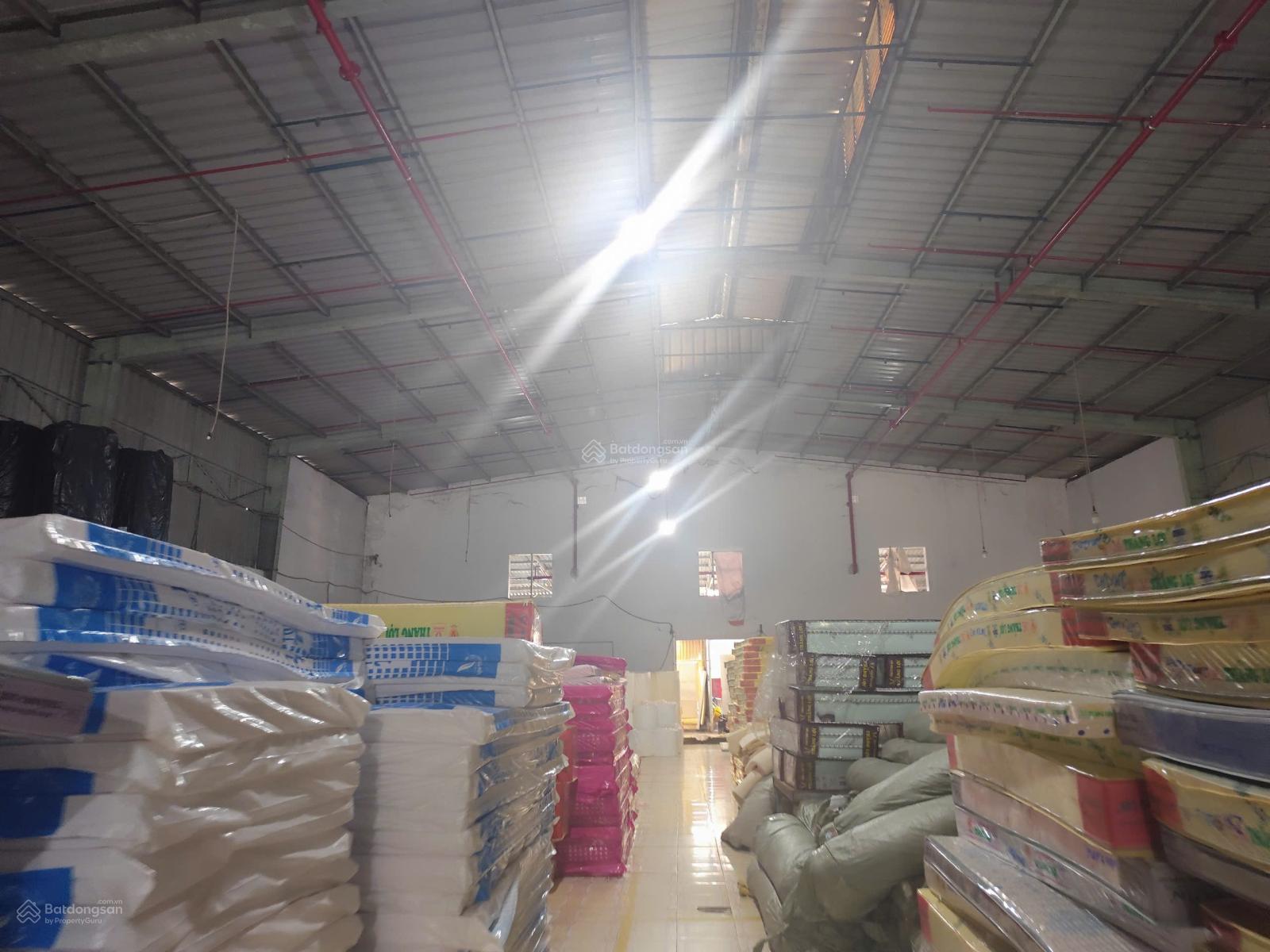 Cho thuê kho xưởng DT 5100m2 đường Tân Thới Hiệp 21, P. Tân Thới Hiệp, TP.HCM Cho thuê kho xưởng DT 5100m2 đường Tân Thới Hiệp 21, P. Tân Thới Hiệp, TP.HCM