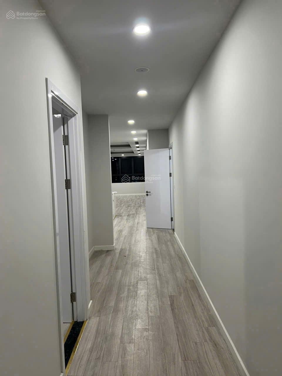 (GIÁ TỐT) The Diamond Residence chính chủ rao bán căn hộ 120m2 - 3PN - 2WC pháp lý sổ đỏ. Giá 12 tỷ