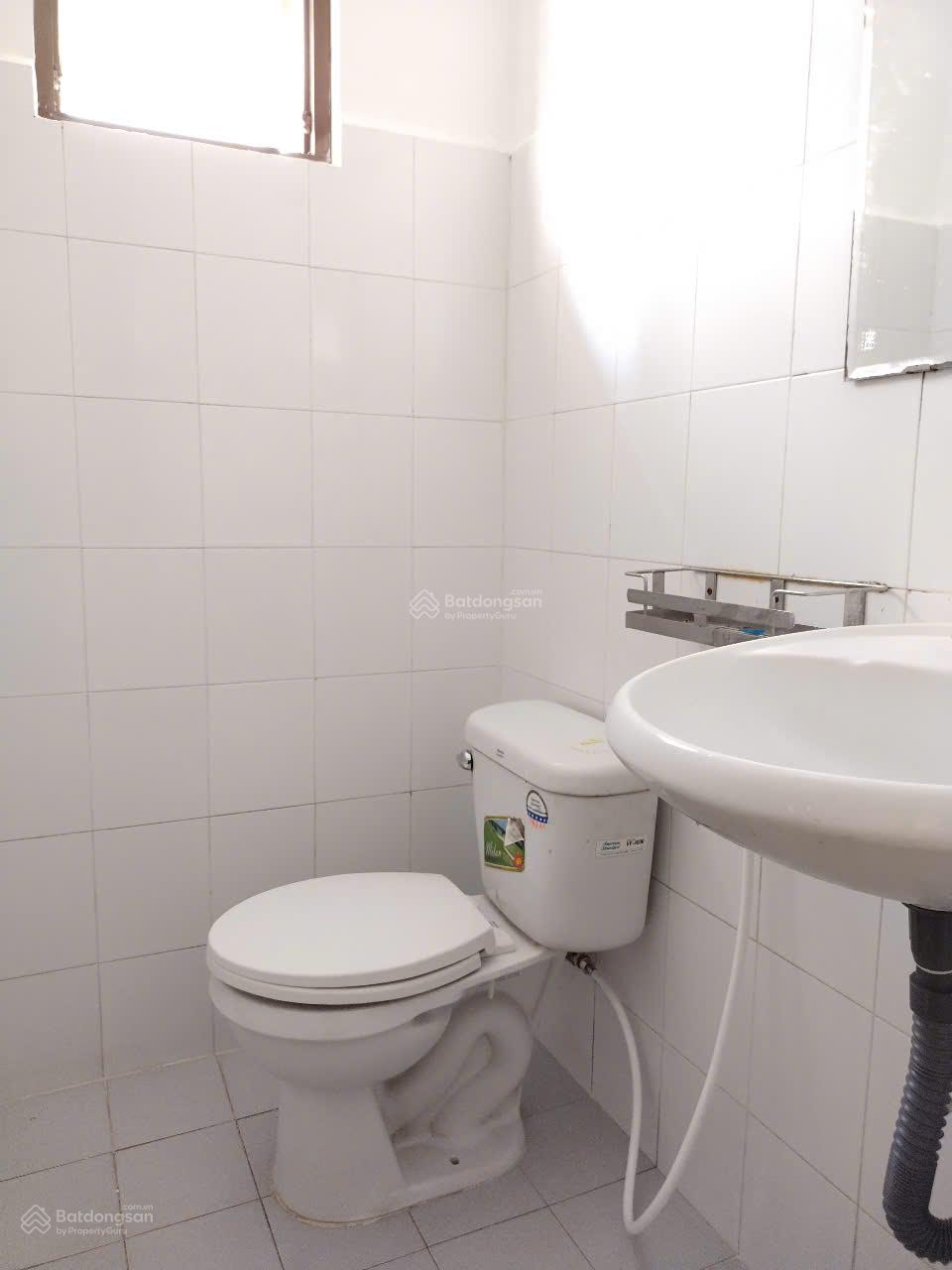 Bán gấp chung cư Him Lam Đồng Diều, P4, Q8 thang bộ lầu 1 DT 75m2, 2PN, 1WC