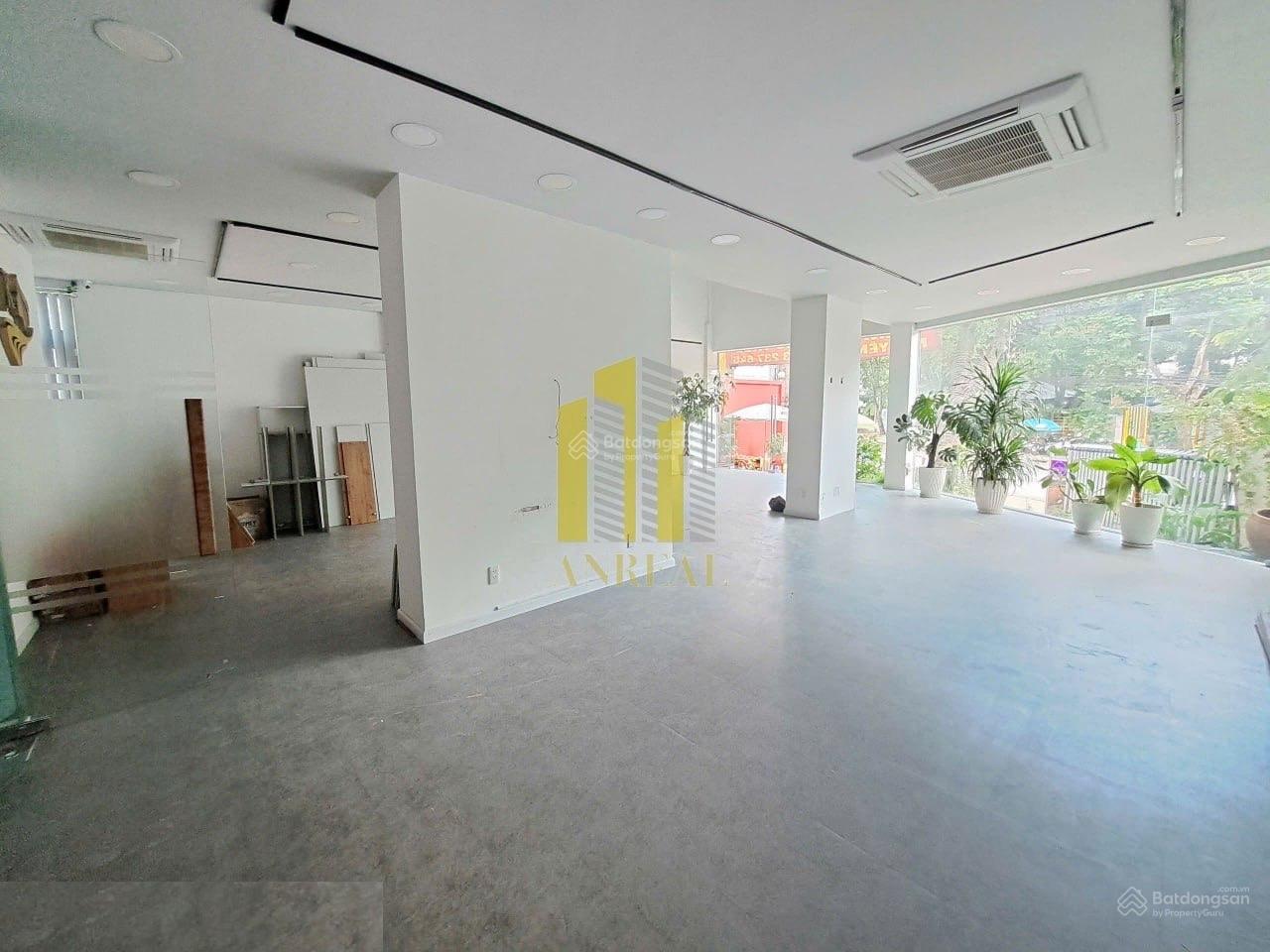 Tòa văn phòng Thảo Điền 790m2 - Hầm 3 tầng, sân thượng đẹp - Chỉ 170 triệu/tháng