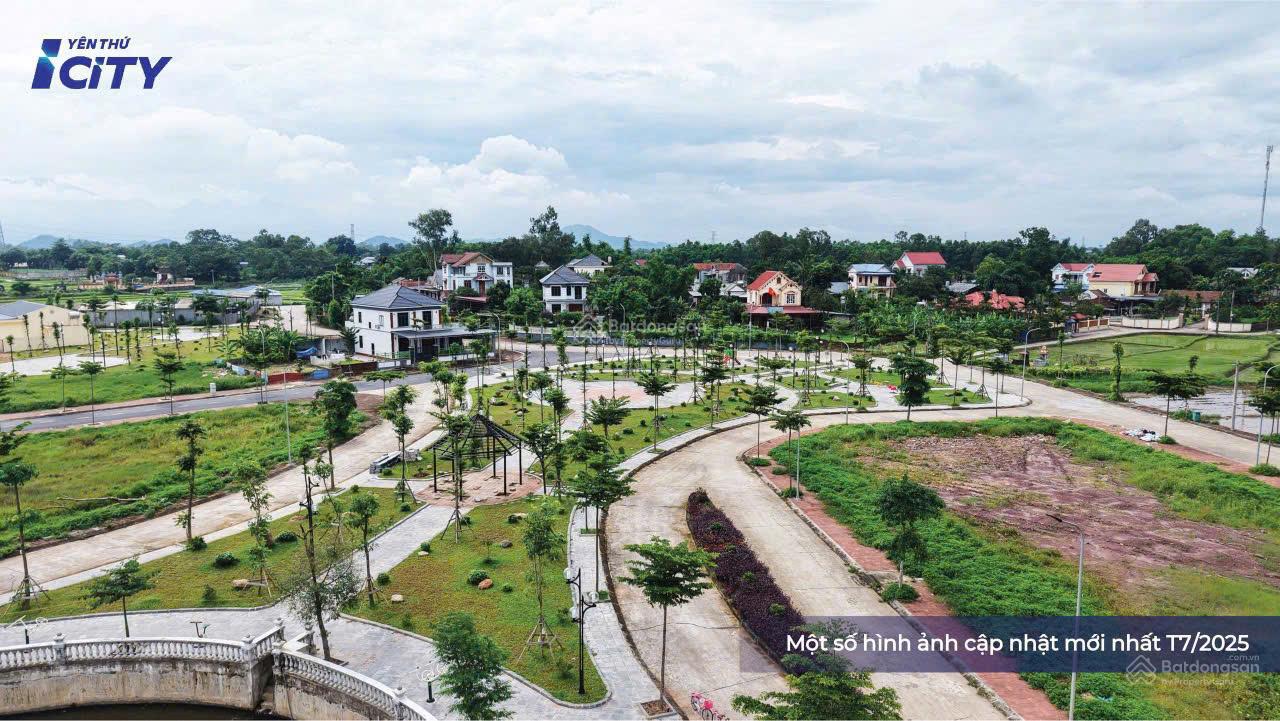 Sở hữu ngay lô đất nền 100m2 ngay ĐT261 sẵn sổ đỏ, sát bệnh viện, trung tâm Phổ Yên. Giá chỉ 2,3 tỷ