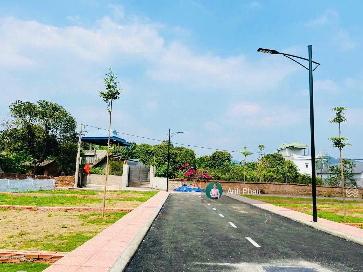 Chỉ nhỉnh từ 1 tỷ có ngay lô đất 100m2 khẩu Hà Nội, gần sân bay Nội Bài, gần các KCN, gần sân golf