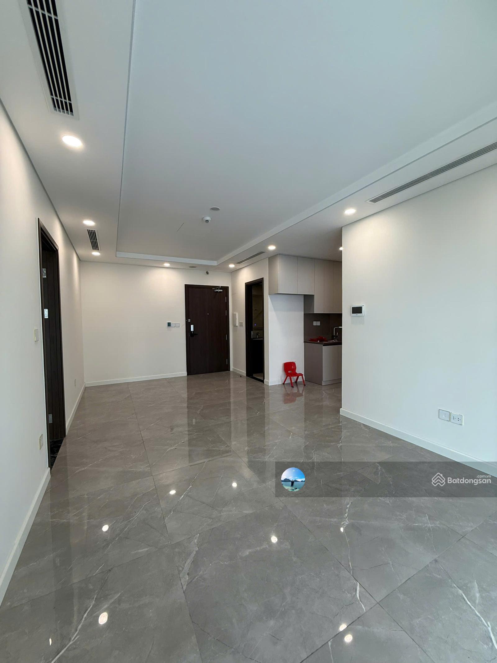 Chính chủ bán căn hộ 2 phòng ngủ 80m2 - Sunshine Green Iconic - em Long 0869 971 ***