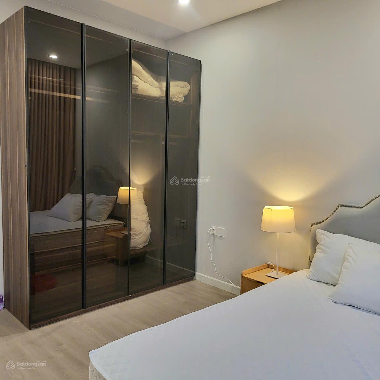 Cần cho thuê gấp chung cư The Nine Phạm Văn Đồng 2pn 2vs full đồ 76m2 giá 25tr. Liên hệ 0838 671 ***